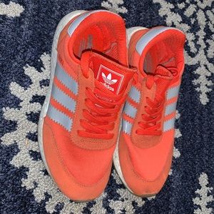 ADIDAS Women’s iNiki running shoe